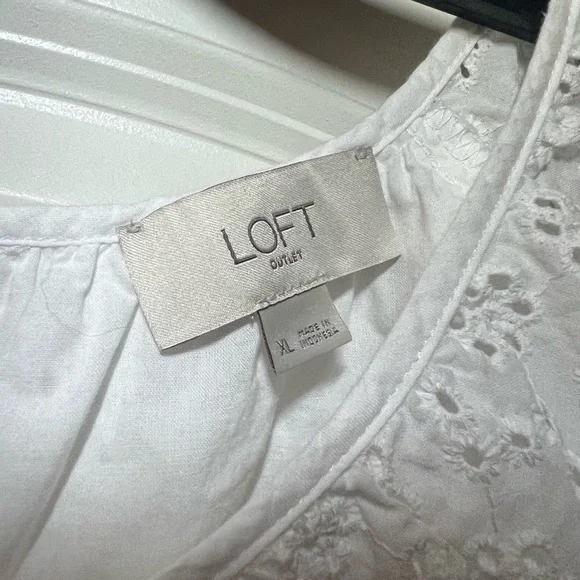 LOFT White Relaxed Boxy Blouse - Picture 2 of 6